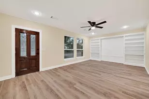 2725 Avenue F, Rosenberg, TX 77471 - Photo 1