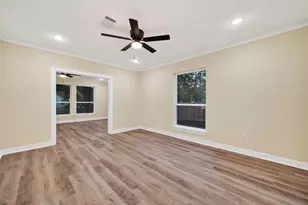 2725 Avenue F, Rosenberg, TX 77471 - Photo 4