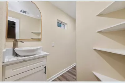 2725 Avenue F, Rosenberg, TX 77471 - Photo 12