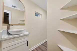 2725 Avenue F, Rosenberg, TX 77471 - Photo 12