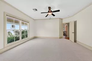 2400 Avalon Pl, Houston, TX 77019 - Photo 36