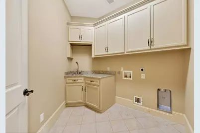 2400 Avalon Place, Houston, TX 77019 - Photo 28