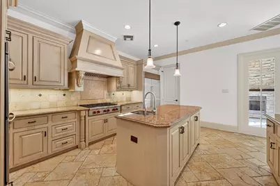 2400 Avalon Place, Houston, TX 77019 - Photo 14