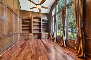 2400 Avalon Pl, Houston, TX 77019 - Photo 4