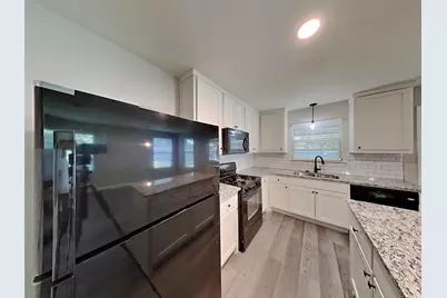 1002 Honeysuckle Vine Drive, Rosenberg, TX 77469 - Photo 4