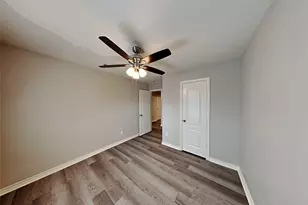 1002 Honeysuckle Vine Dr, Rosenberg, TX 77469 - Photo 8