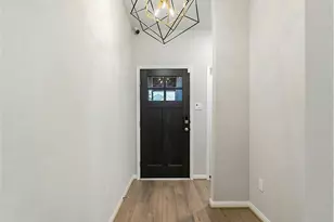 205 Cresta Cv Ct, Montgomery, TX 77316 - Photo 2