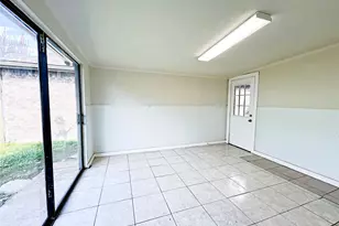 13546 Portobello Dr, Houston, TX 77083 - Photo 10