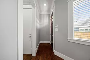 519 E 28th St, Houston, TX 77008 - Photo 6