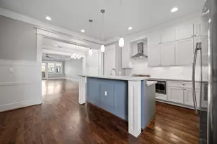 519 E 28th St, Houston, TX 77008 - Photo 1
