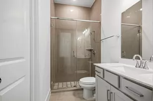8607 Blue Grotto Ln, Manvel, TX 77583 - Photo 8