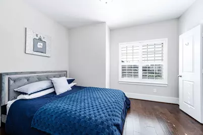 11027 Acorn Falls Drive, Houston, TX 77043 - Photo 24