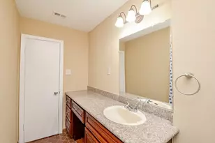 7107 Leader St, Houston, TX 77074 - Photo 24
