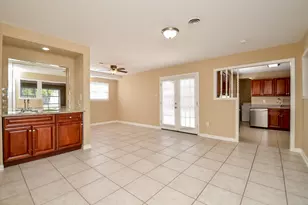7107 Leader St, Houston, TX 77074 - Photo 8