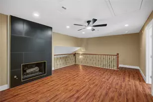 16406 Brook Forest Dr, Houston, TX 77059 - Photo 48