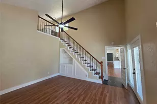 16406 Brook Forest Dr, Houston, TX 77059 - Photo 18