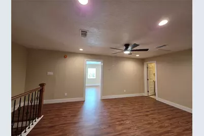 16406 Brook Forest Drive, Houston, TX 77059 - Photo 30