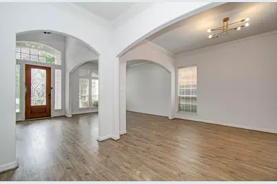 13514 Broadmeadow Lane, Houston, TX 77077 - Photo 6