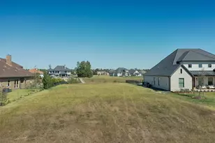 11690 Renaissance Dr, Montgomery, TX 77356 - Photo 2