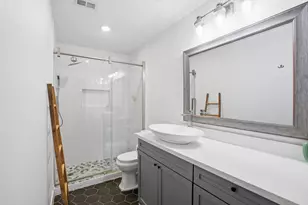 10711 Sageberry Dr, Houston, TX 77089 - Photo 8