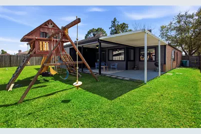 10711 Sageberry Drive, Houston, TX 77089 - Photo 46