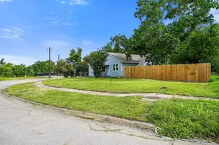 1615 Hiller St, Houston, TX 77015 - Photo 2