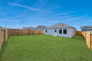 7611 Barcelona Springs Springs, Richmond, TX 77469 - Photo 4