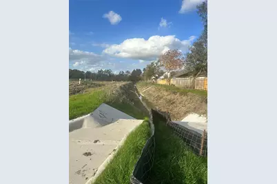 2419 Beverlywood, Missouri City, TX 77489 - Photo 6