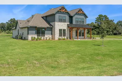 25216 Pleasant Retreat Court, Montgomery, TX 77356 - Photo 2