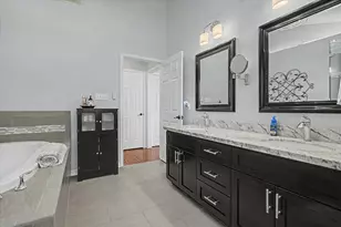 6041 Lazy Ln, Brazoria, TX 77422 - Photo 14
