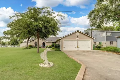 6041 Lazy Lane, Brazoria, TX 77422 - Photo 1