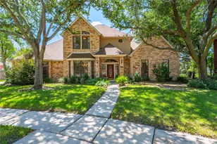 2207 Southern Hills Dr, League City, TX 77573 - Photo 1