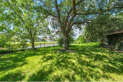 2207 Southern Hills Drive, League City, TX 77573 - Photo 34