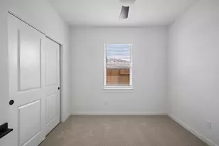663 Daniels Lk Ln, Dayton, TX 77535 - Photo 12