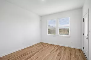 663 Daniels Lk Ln, Dayton, TX 77535 - Photo 6