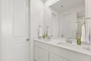 11915 S Pavillion Dr, Mont Belvieu, TX 77523 - Photo 28