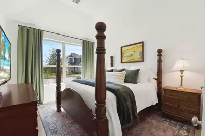 11915 S Pavillion Drive, Mont Belvieu, TX 77523 - Photo 16