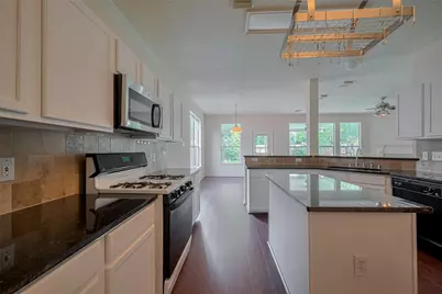 619 Bending Bough Dr, Spring, TX 77388 - Photo 16