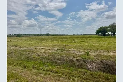 2020 Cr-49, Angleton, TX 77515 - Photo 4