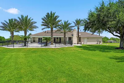 835 Hall Road, Alvin, TX 77511 - Photo 6