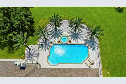 835 Hall Road, Alvin, TX 77511 - Photo 10