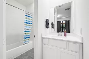 12331 Palmetto Dr, Mont Belvieu, TX 77523 - Photo 8