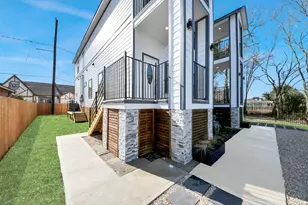 5226 Ricky St, Houston, TX 77033 - Photo 6