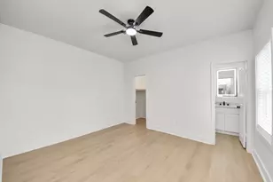 5226 Ricky St, Houston, TX 77033 - Photo 24