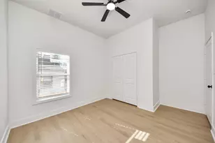 5226 Ricky St, Houston, TX 77033 - Photo 22