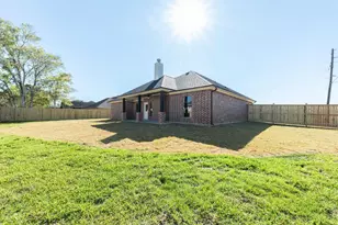 8390 Westgate, Beaumont, TX 77706 - Photo 36