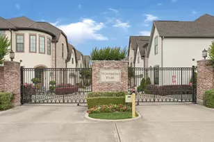 1531 Woodbend Park W, Houston, TX 77055 - Photo 32