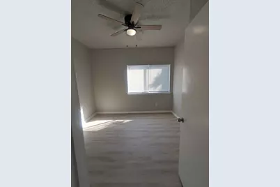 10152 Waterstone Drive, Houston, TX 77042 - Photo 4