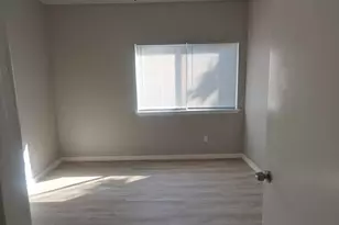 10152 Waterstone Dr, Houston, TX 77042 - Photo 4