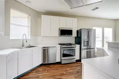 4822 Silverlake Drive, Sugar Land, TX 77479 - Photo 14